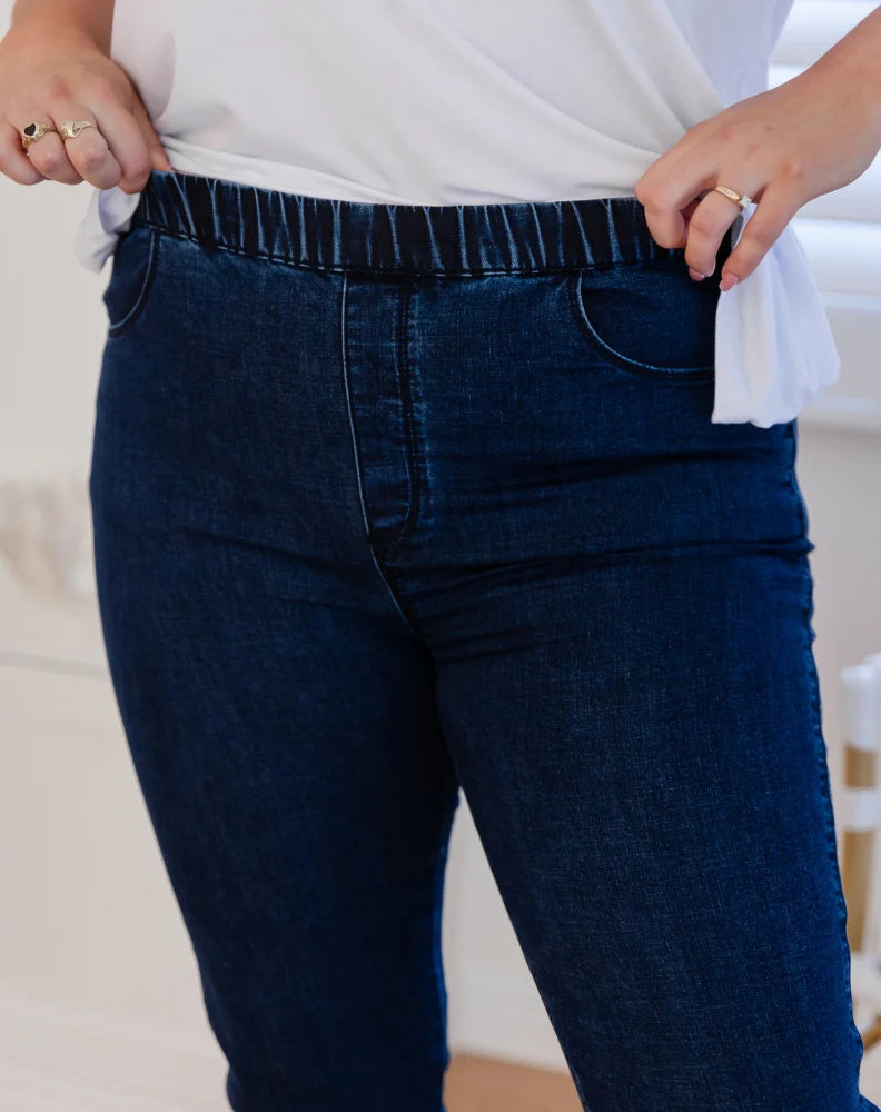 Paris Jogger by Freez in dark denim